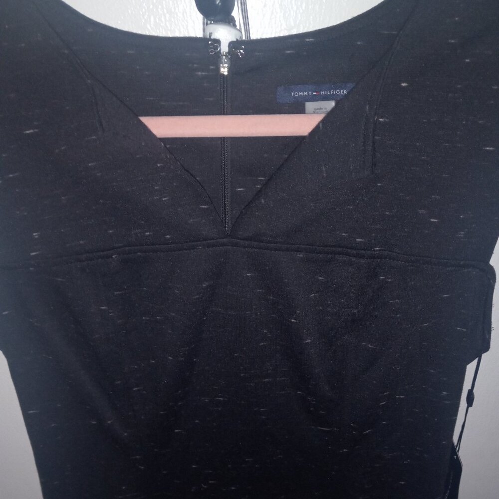 Size 8 pretty Tommy Hilfigure dress
